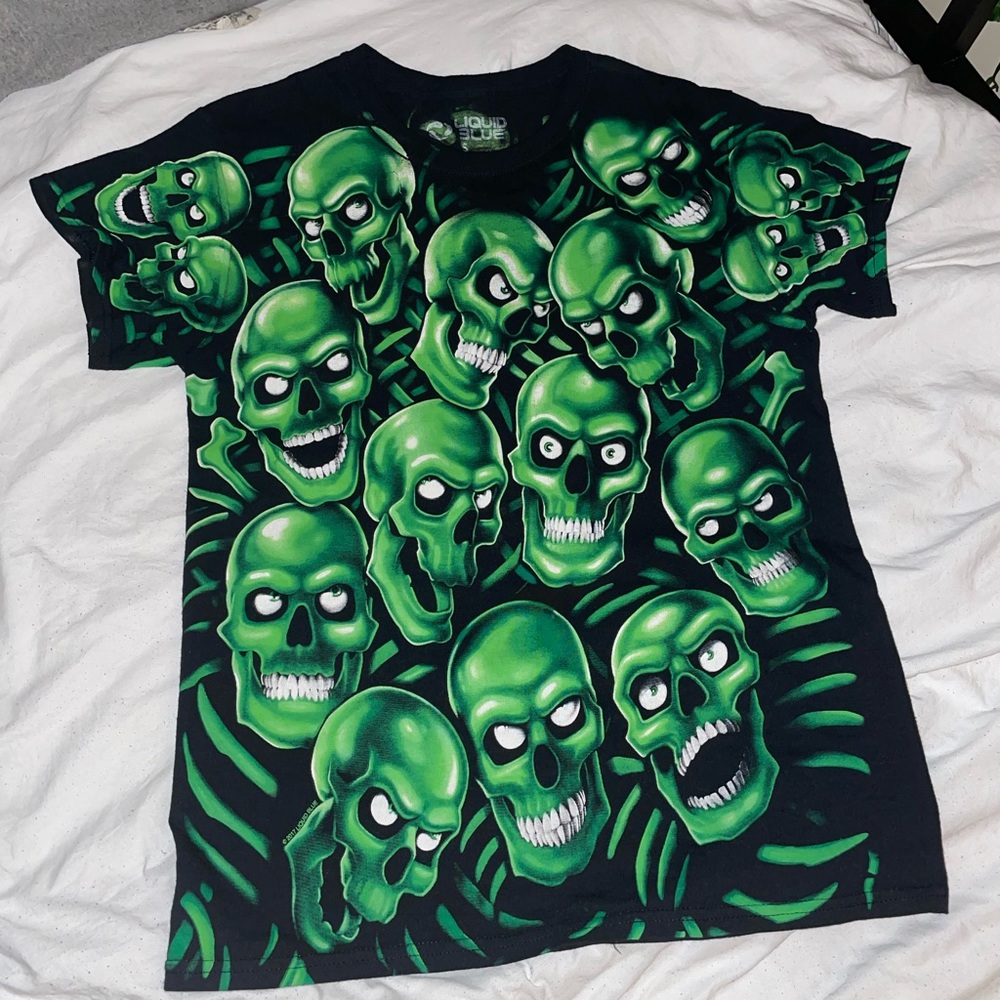 Liquid Blue skull shirt